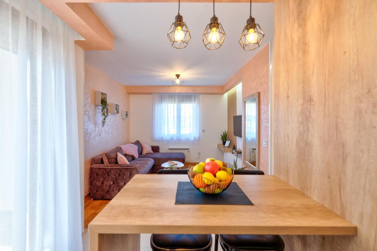 Apartment Stefan In Vila Katalina Lux Zlatibor Esterno foto
