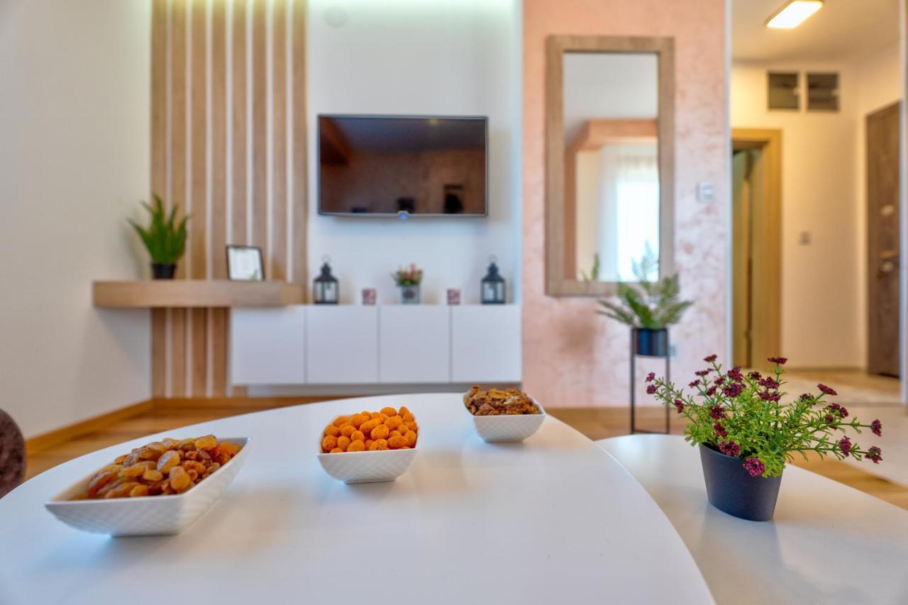 Apartment Stefan In Vila Katalina Lux Zlatibor Esterno foto